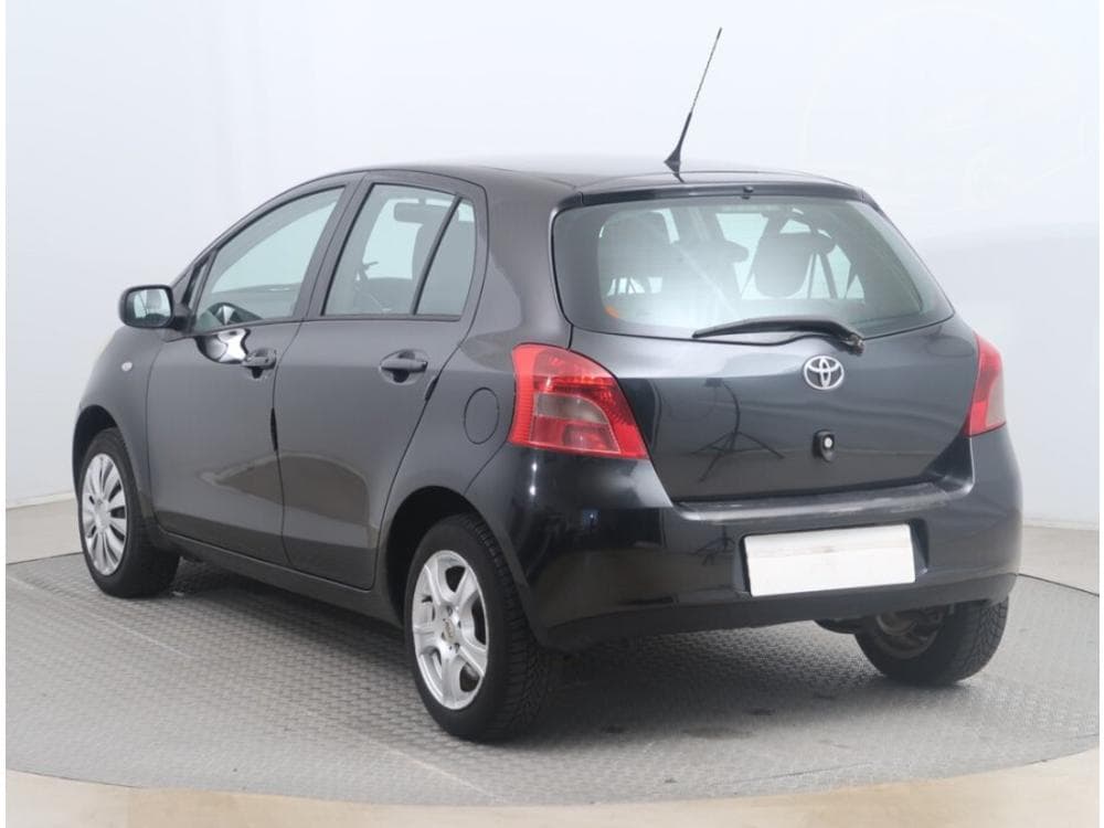 2008 Toyota YARIS - 4