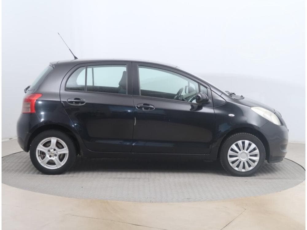 2008 Toyota YARIS - 6