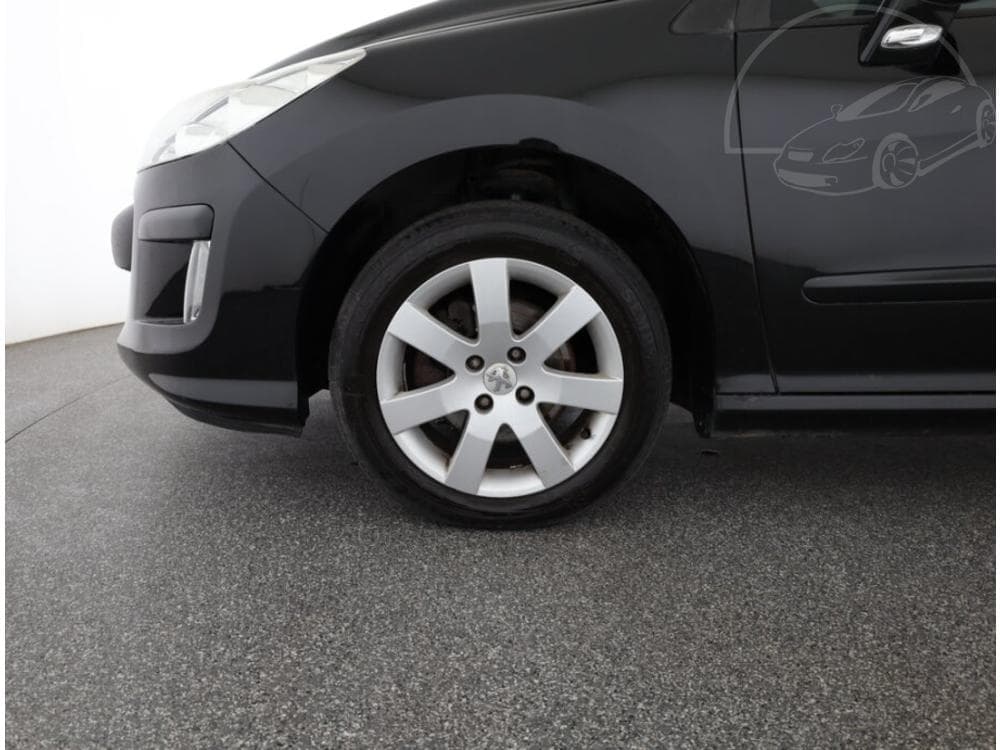 2008 Peugeot 308 - 14
