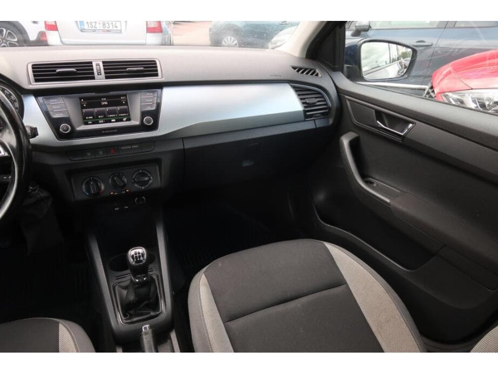 2015 Škoda FABIA - 15