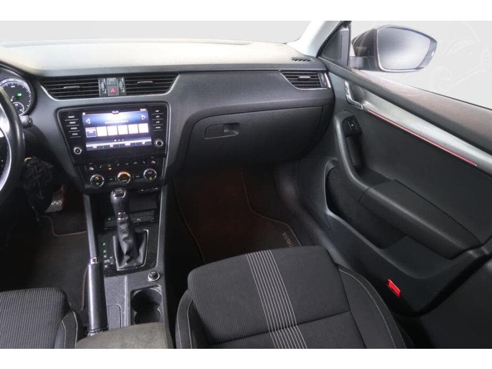 2017 Škoda OCTAVIA - 8