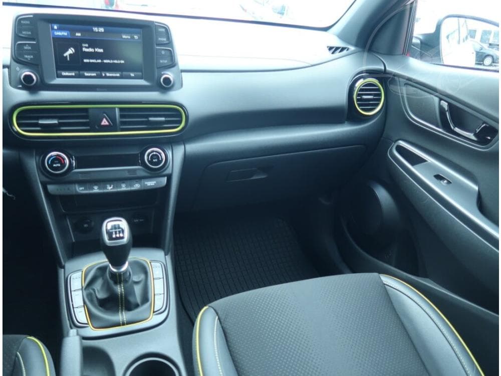 2019 Hyundai KONA - 8