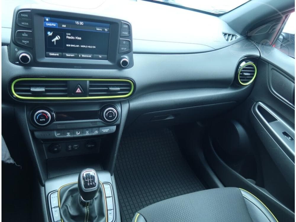 2019 Hyundai KONA - 12