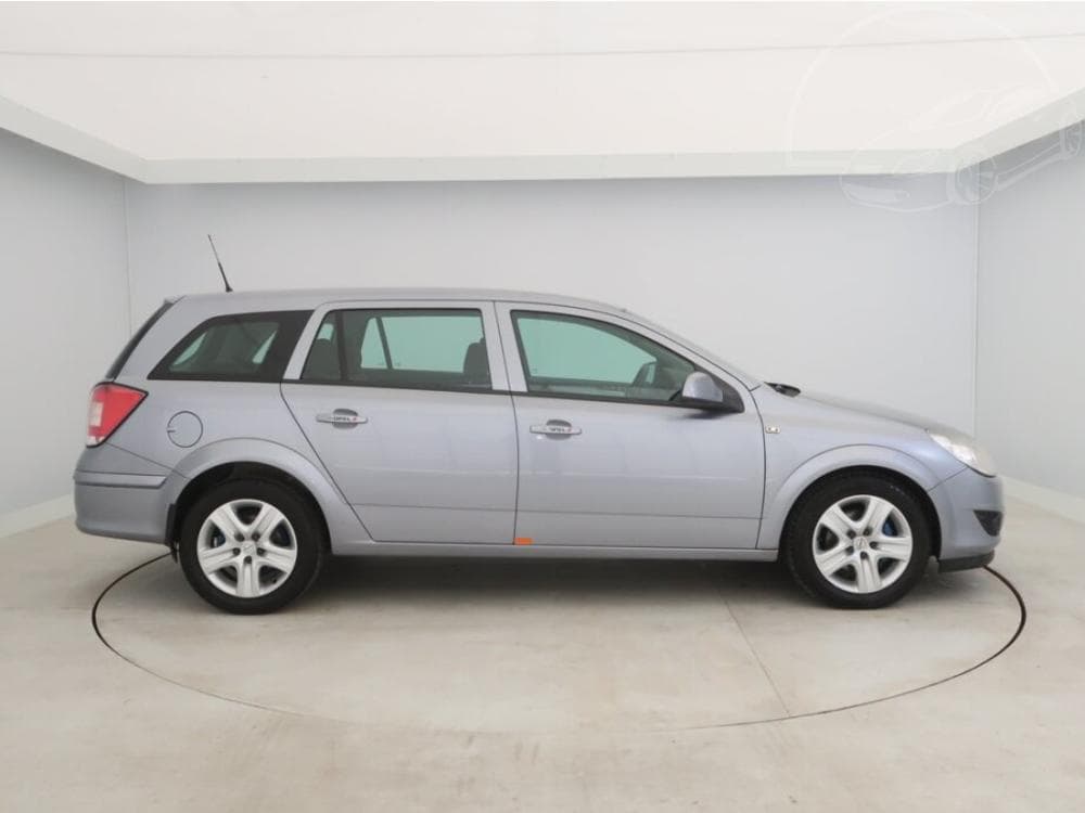2010 Opel ASTRA - 6