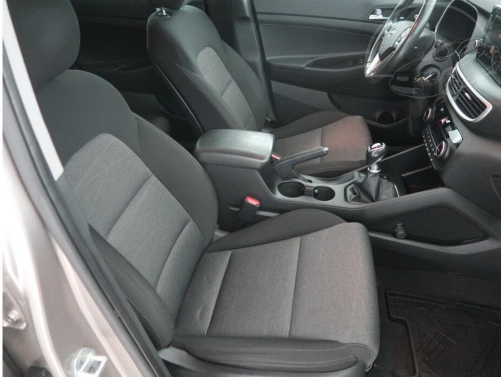 2018 Hyundai TUCSON - 9