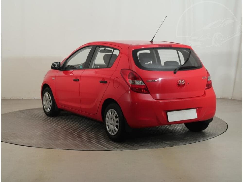 2010 Hyundai i20 - 4