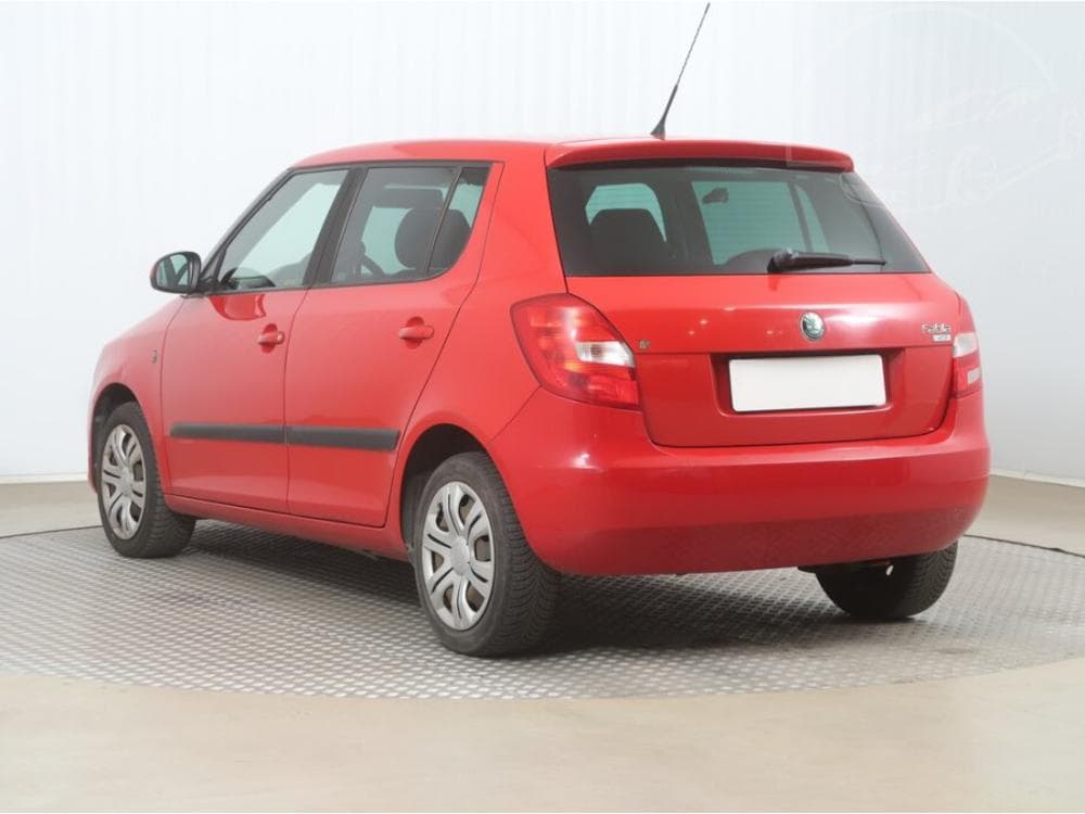 2010 Škoda FABIA - 4