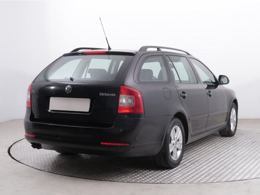 2010 Škoda OCTAVIA - 9