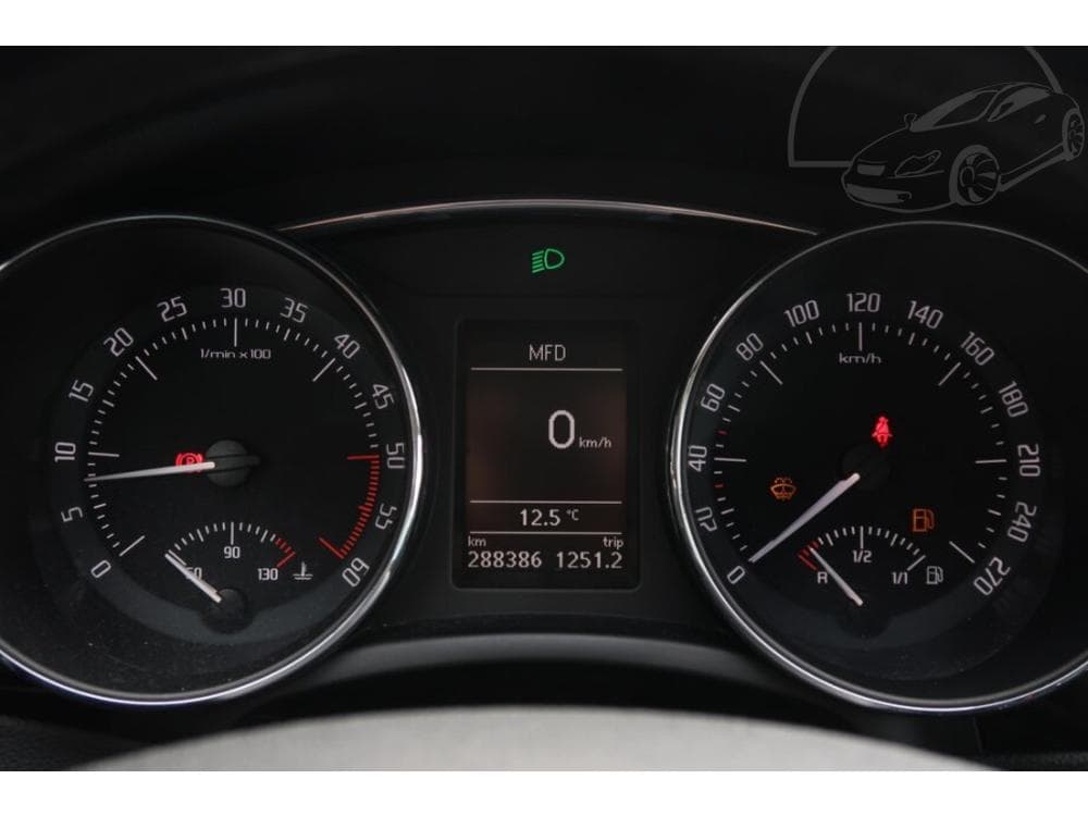 2012 Škoda SUPERB - 21