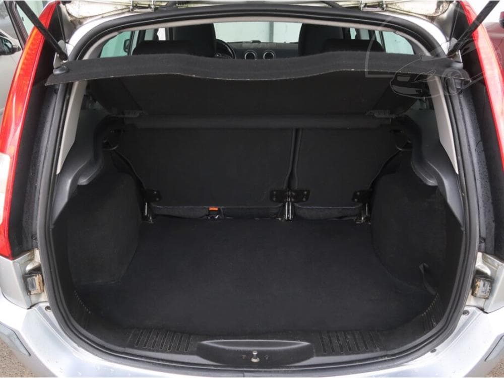 2005 Ford FUSION - 13