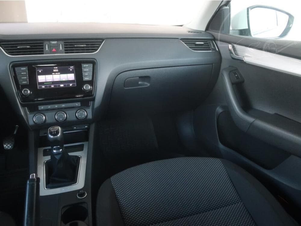 2013 Škoda OCTAVIA - 15