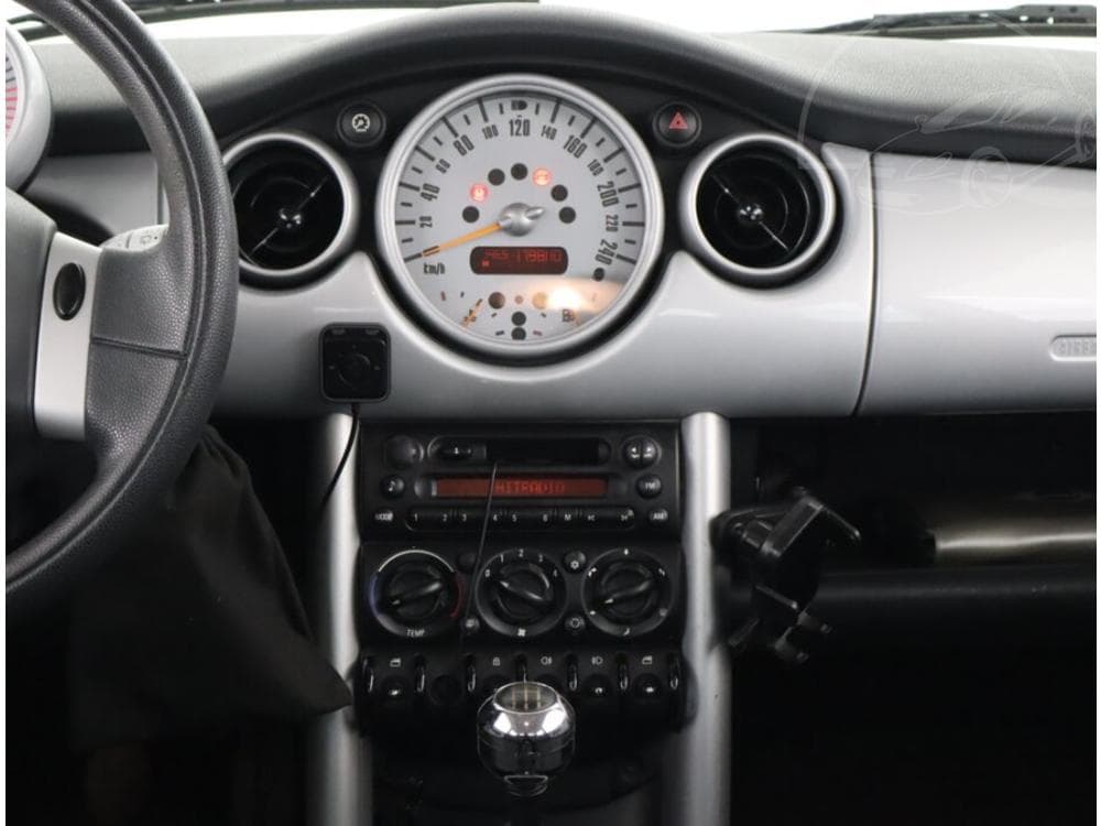 2002 Mini ONE - 11
