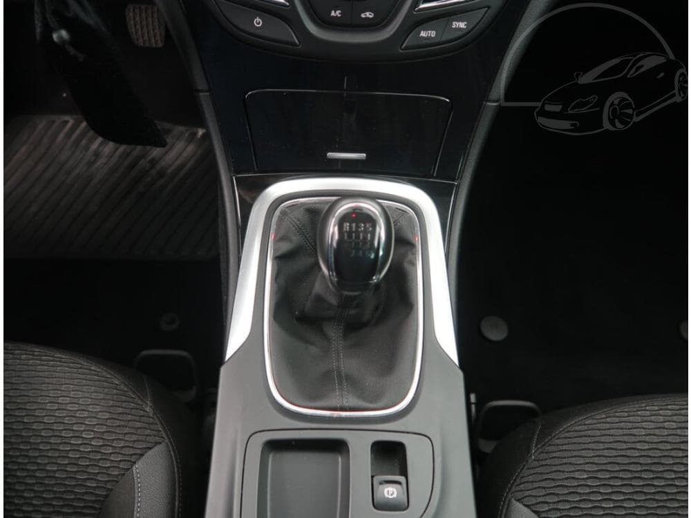 2015 Opel INSIGNIA - 25