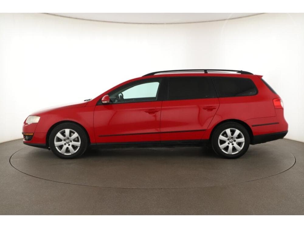 2010 Volkswagen PASSAT - 7