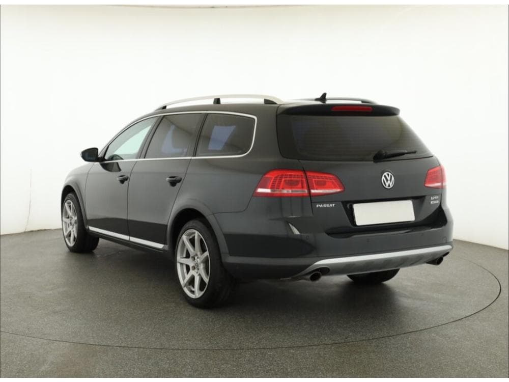 2013 Volkswagen PASSAT - 7