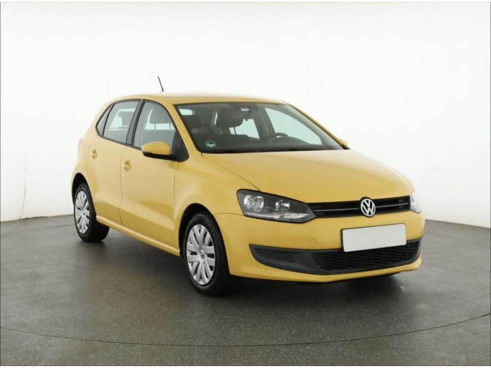 2010 Volkswagen POLO