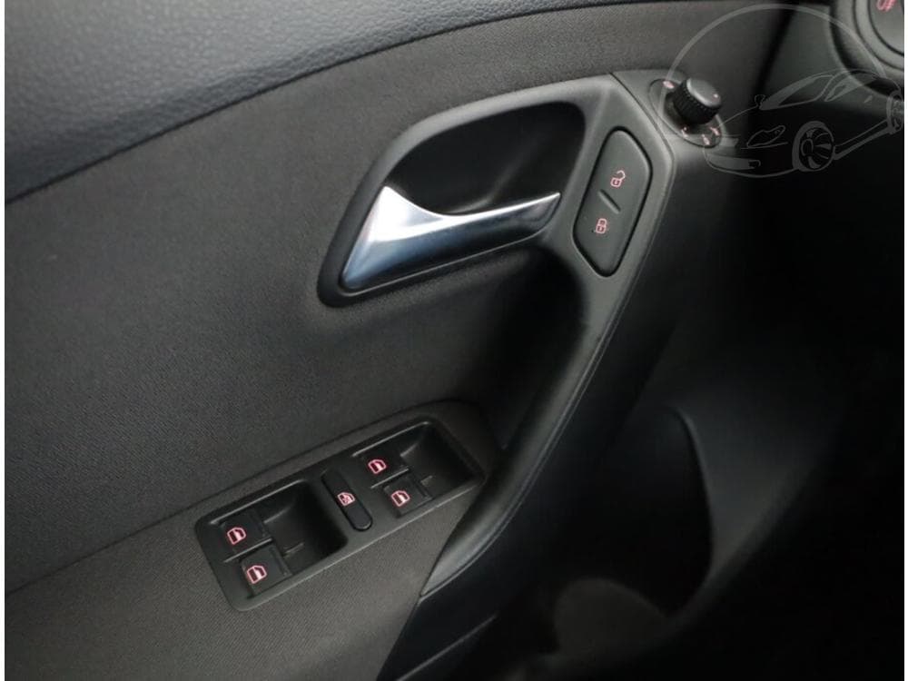 2010 Volkswagen POLO - 10