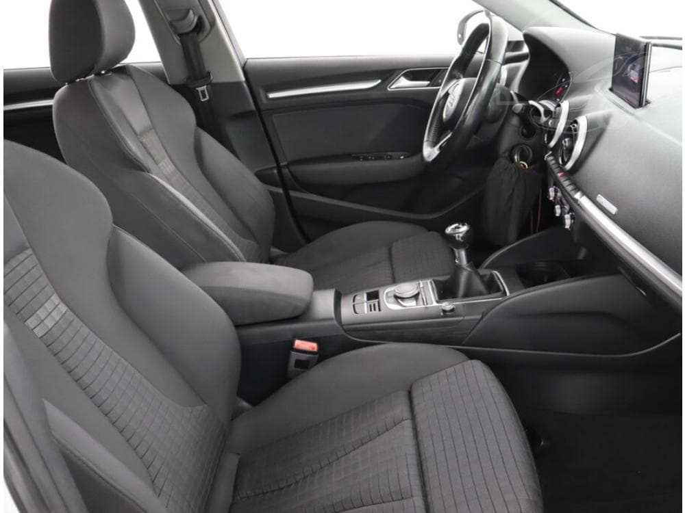 2017 Audi A3 - 17