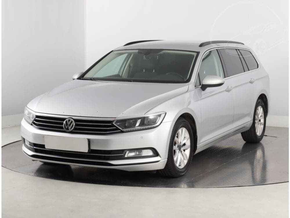 2015 Volkswagen PASSAT - 2