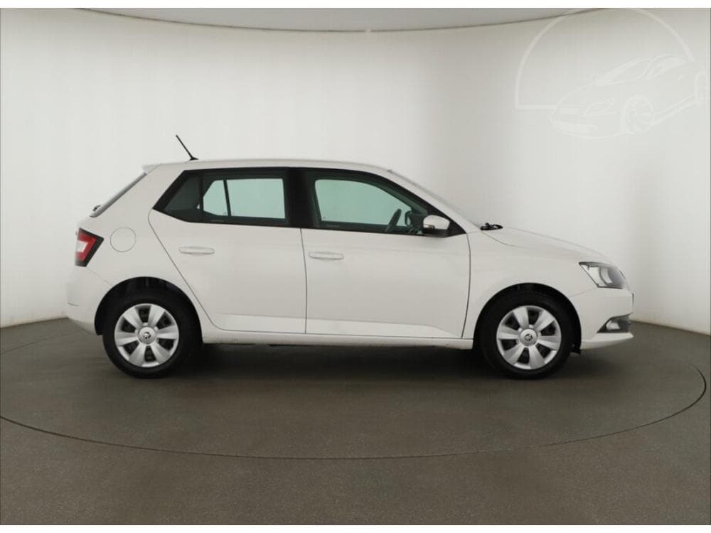 2018 Škoda FABIA - 11