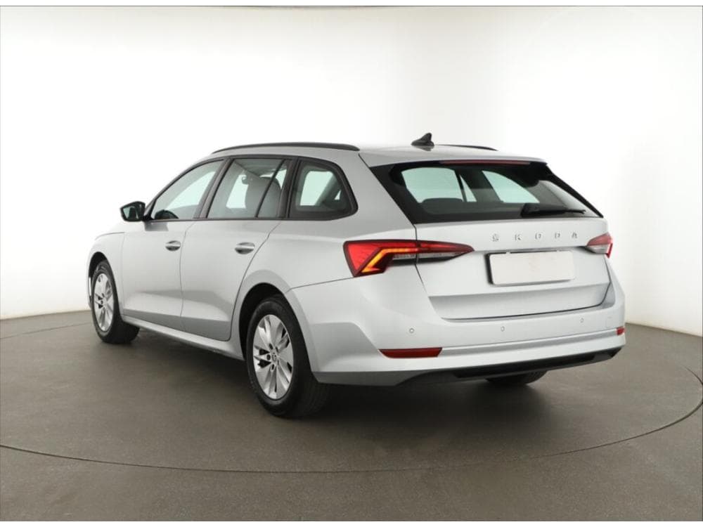 2022 Škoda OCTAVIA - 4