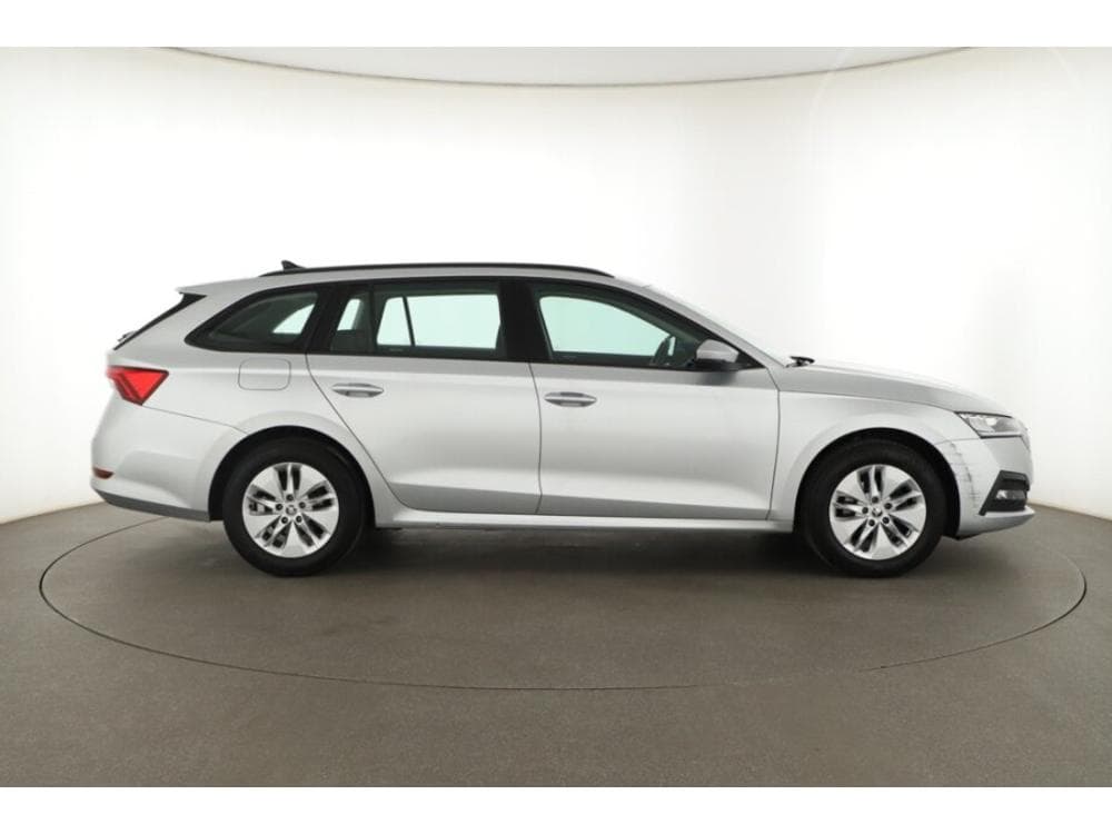 2022 Škoda OCTAVIA - 6