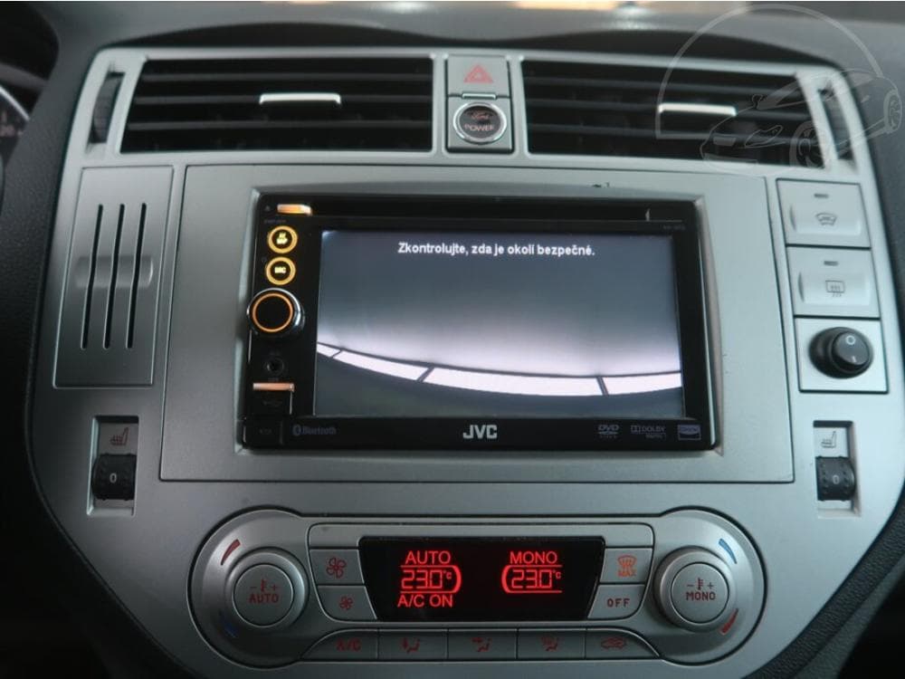 2010 Ford KUGA - 29