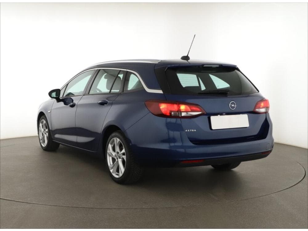 2021 Opel ASTRA - 4