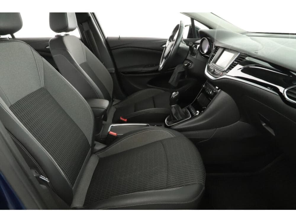 2021 Opel ASTRA - 7