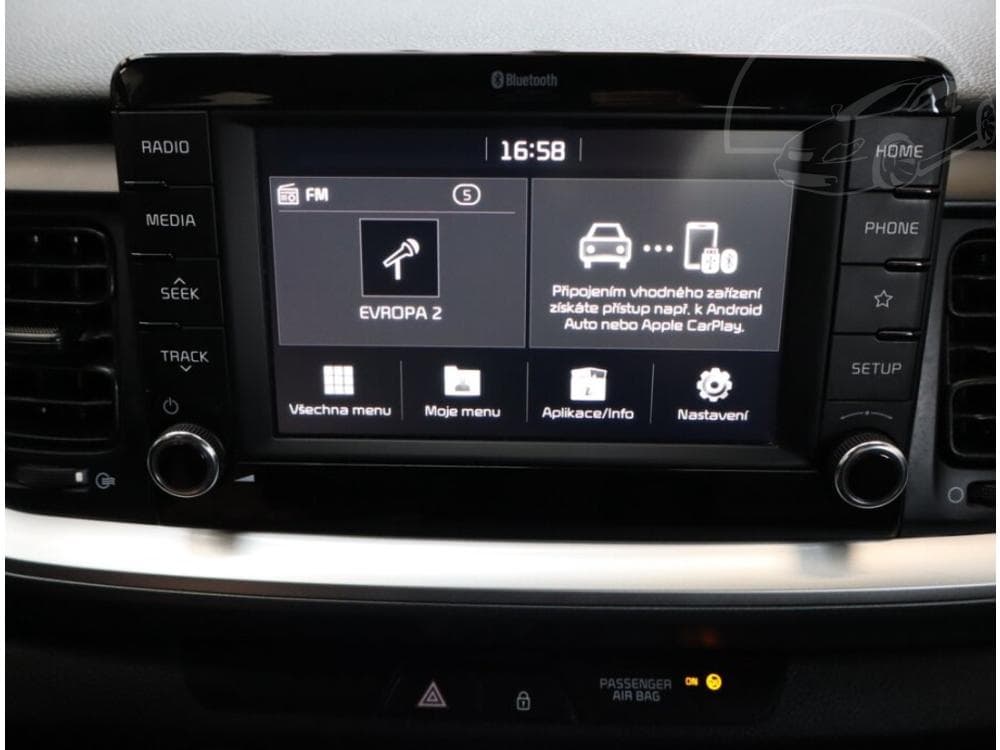 2020 Kia STONIC - 12