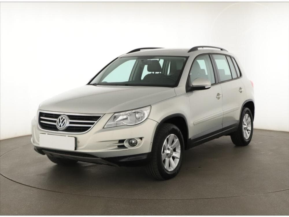 2010 Volkswagen TIGUAN - 3