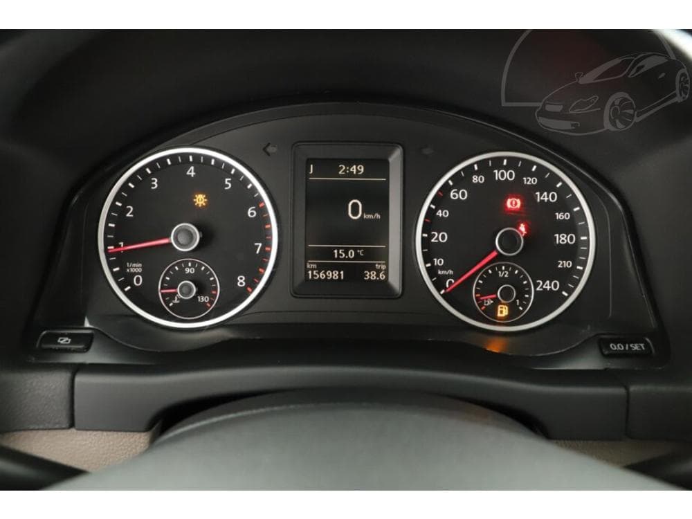 2010 Volkswagen TIGUAN - 19
