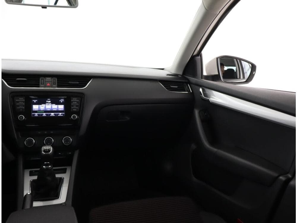 2014 Škoda OCTAVIA - 15