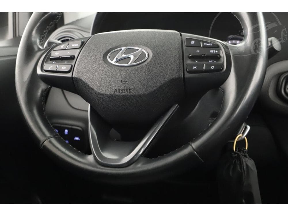 2021 Hyundai i10 - 15