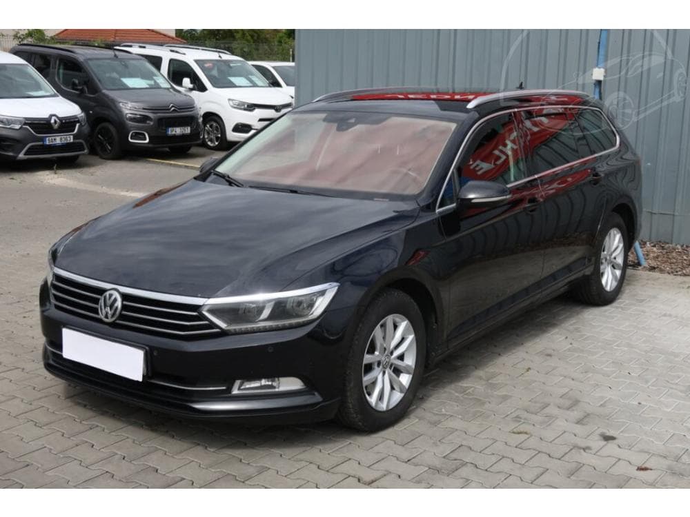 2016 Volkswagen PASSAT - 3