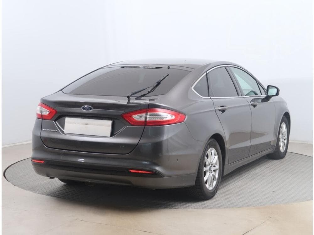 2015 Ford MONDEO - 9