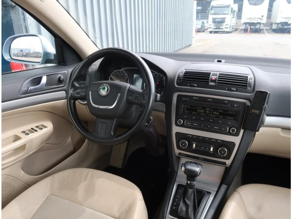 2010 Škoda OCTAVIA - 7