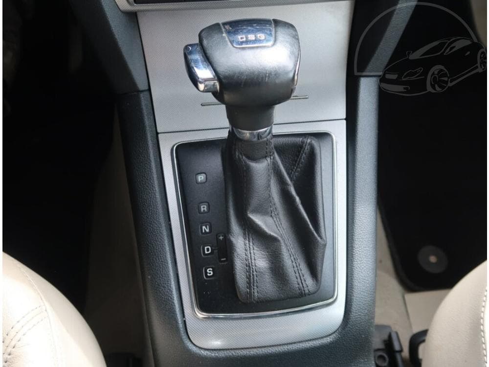 2010 Škoda OCTAVIA - 13