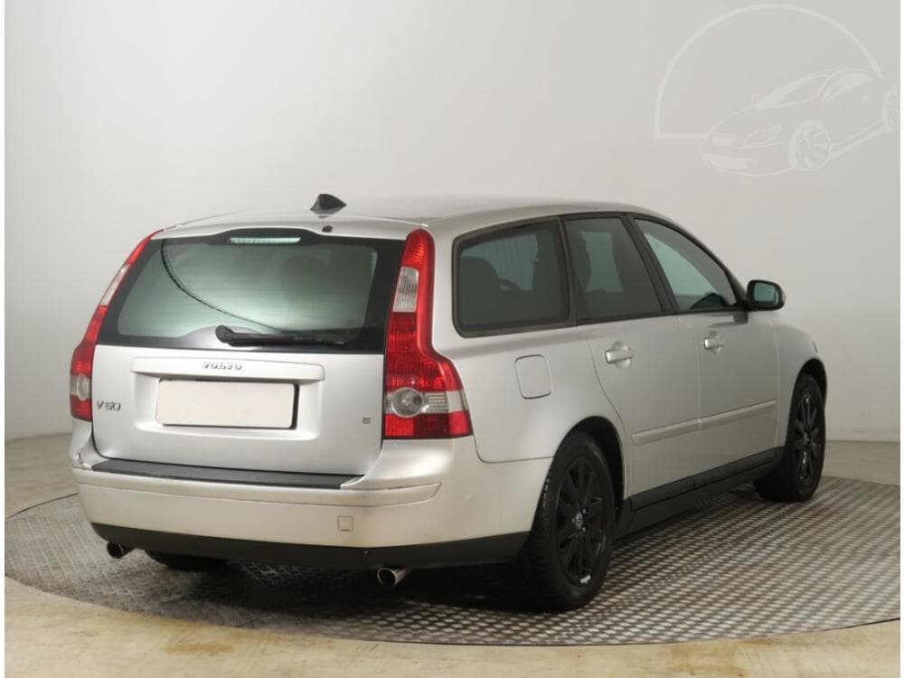 2006 Volvo V50 - 9