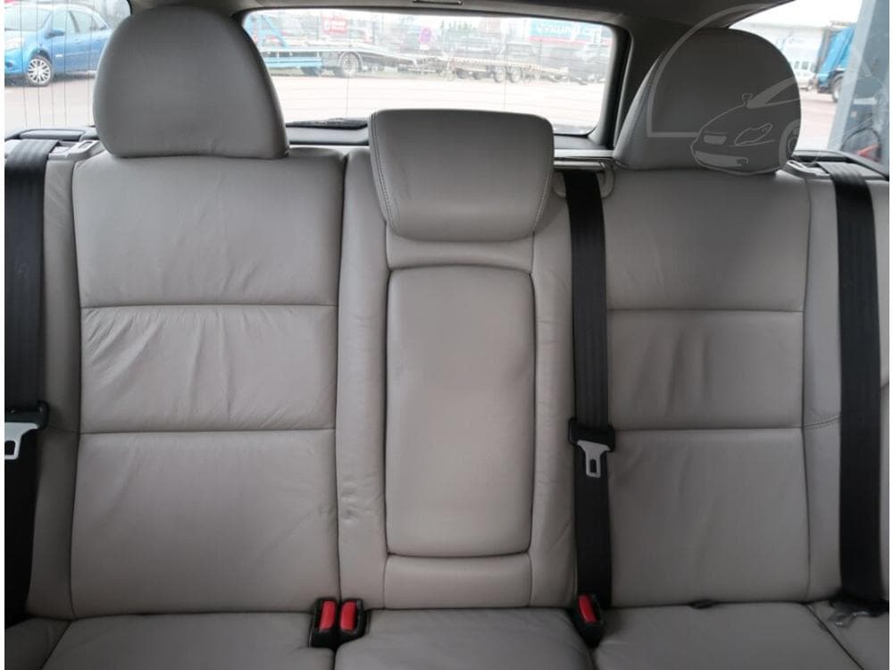 2006 Volvo V50 - 19