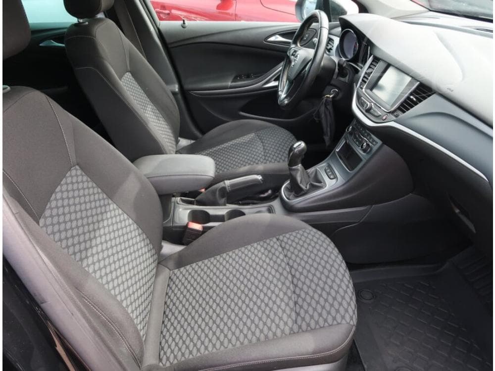 2019 Opel ASTRA - 9