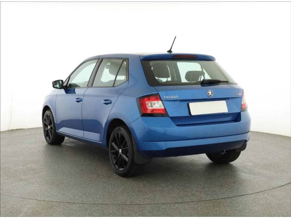 2015 Škoda FABIA - 7