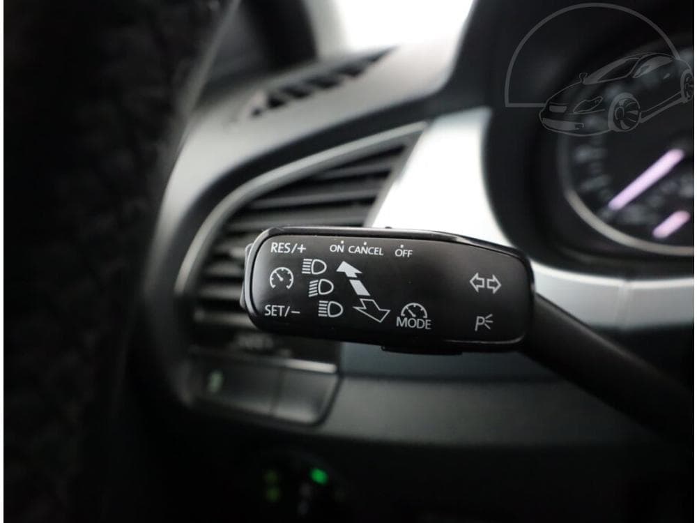 2015 Škoda FABIA - 25