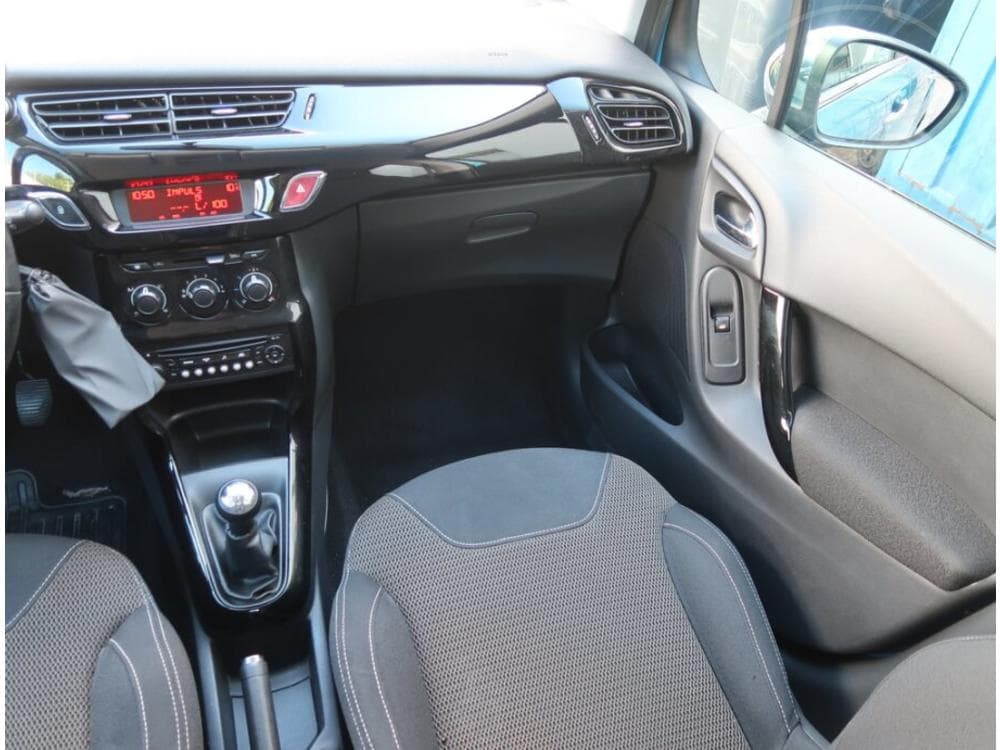 2012 Citroen C3 - 15