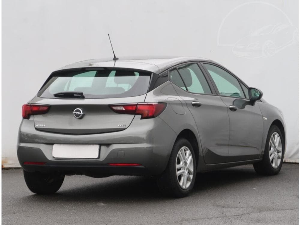 2018 Opel ASTRA - 9