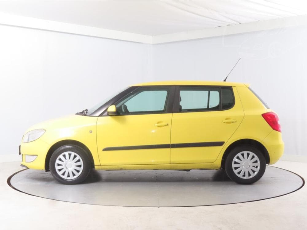 2011 Škoda FABIA - 3