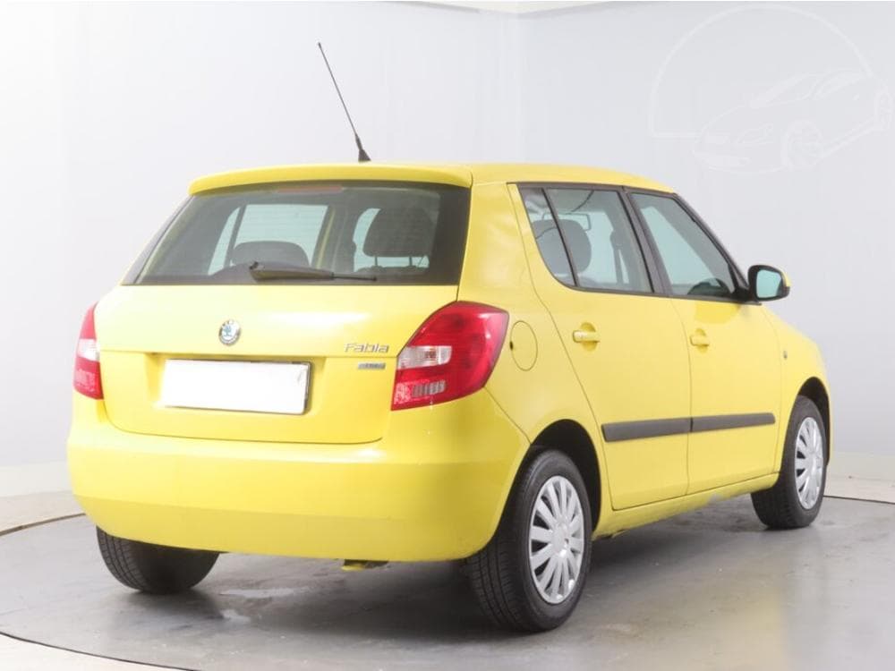 2011 Škoda FABIA - 5
