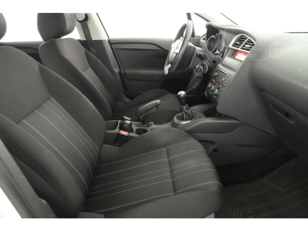 2012 Citroen C4 - 13