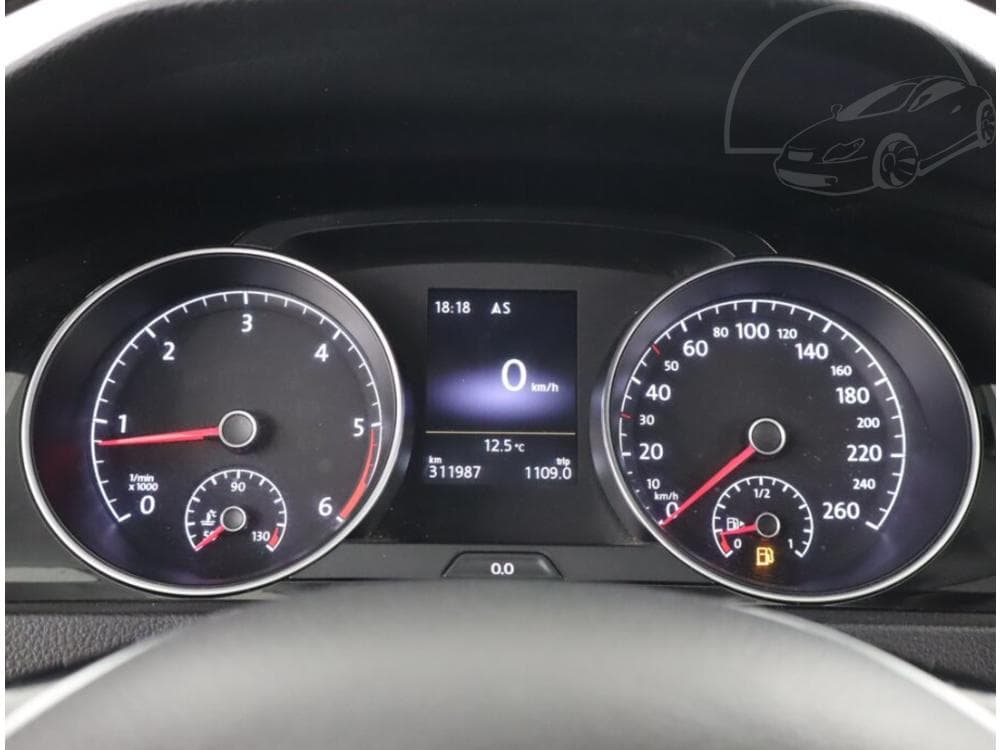 2015 Volkswagen GOLF - 21