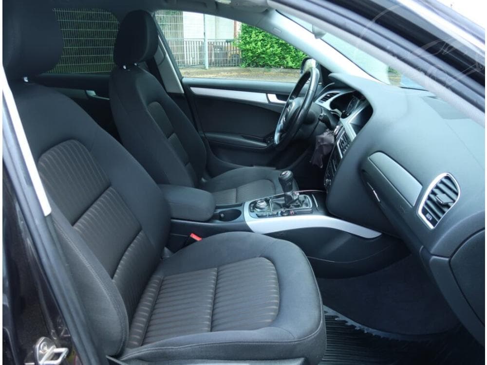 2010 Audi A4 - 17